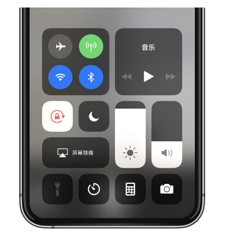 玉林苹果14维修店分享iPhone 14手电筒按键灰了怎么办 